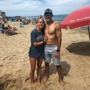 Meet your Posher, Kira